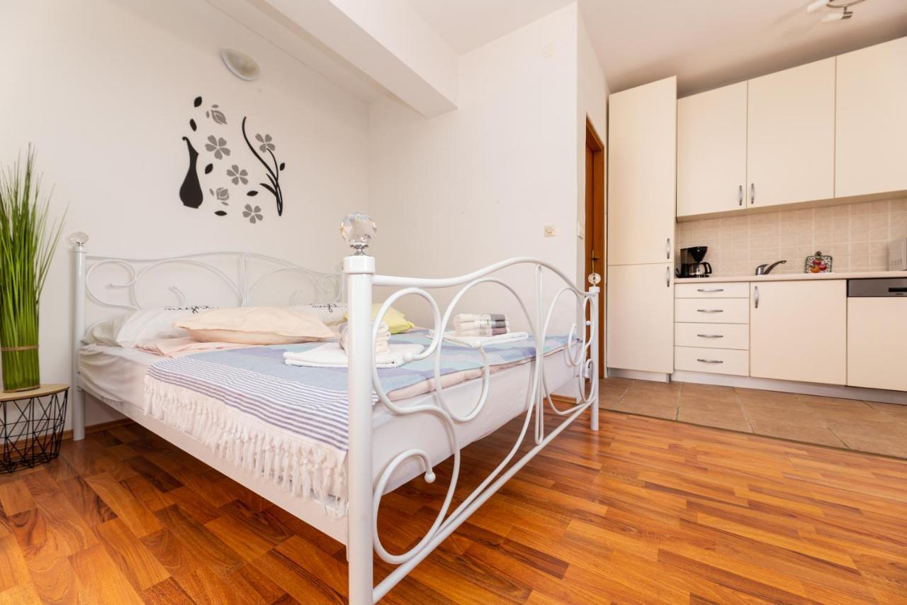 Malinsummer Apartments Malinska Εξωτερικό φωτογραφία